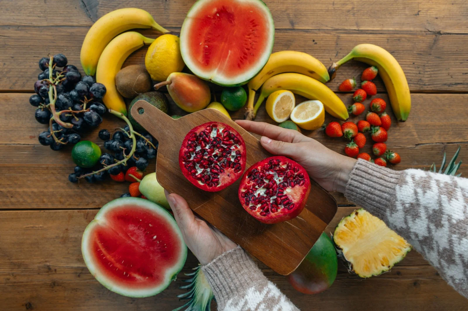 Which Fruit is Better in the Heat: Watermelon or Banana?