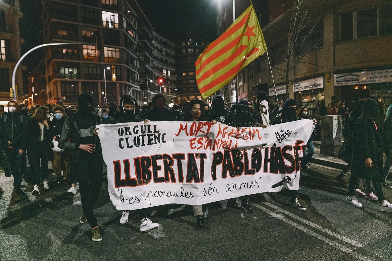 The Most Controversial Battle for Democracy: Will People Have More Decision-Making Power?