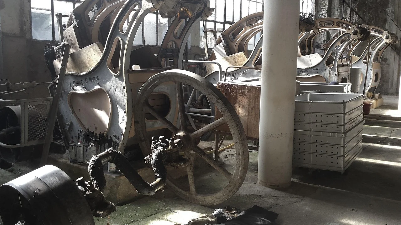 Economic Scandal: The Bankruptcy of a Machinery Giant in Germany