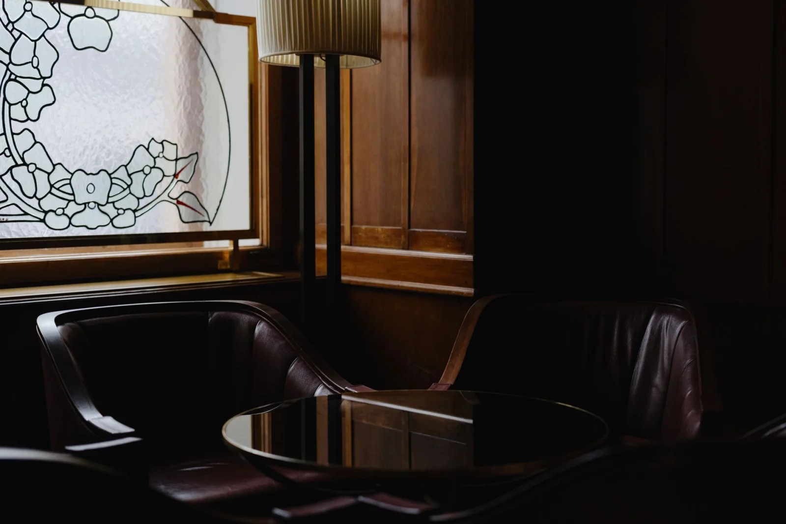 The Resurgence of Dark Wooden Furniture; Is This a New Trend?