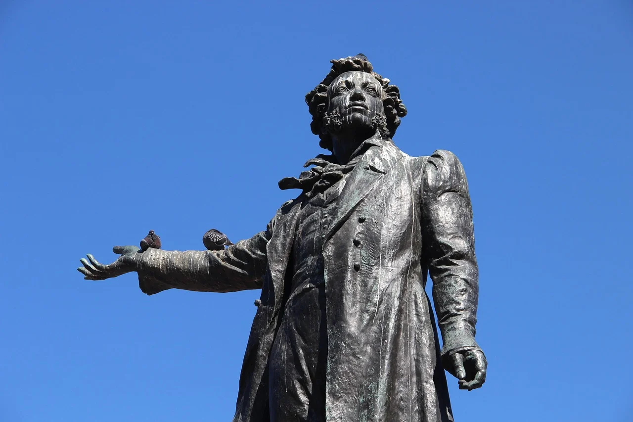 Theft or Cancel Culture? The Pushkin Statue Removed from Hammer