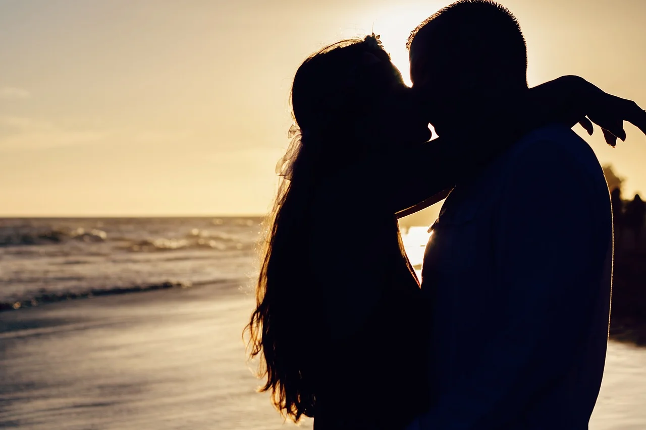 Kiss Station on the Baltic Sea Coast; Is Love Making a Comeback?