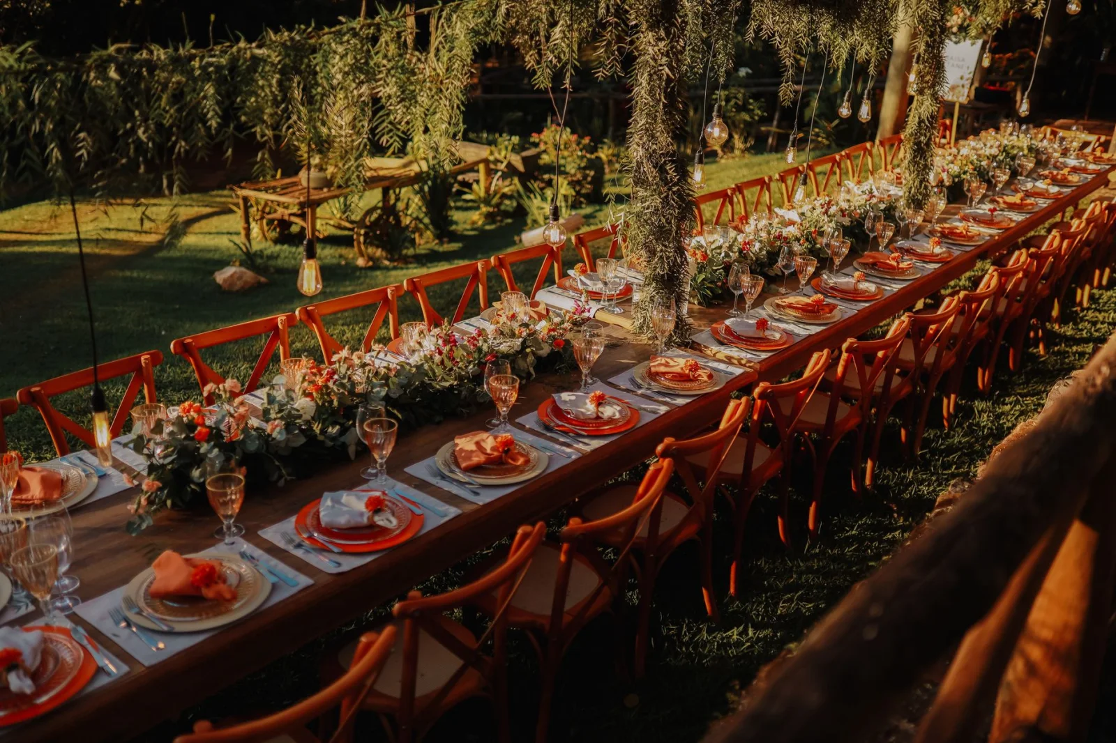 Long Dinner in Starnberg; Guests Should Bring Their Own Tablecloths!