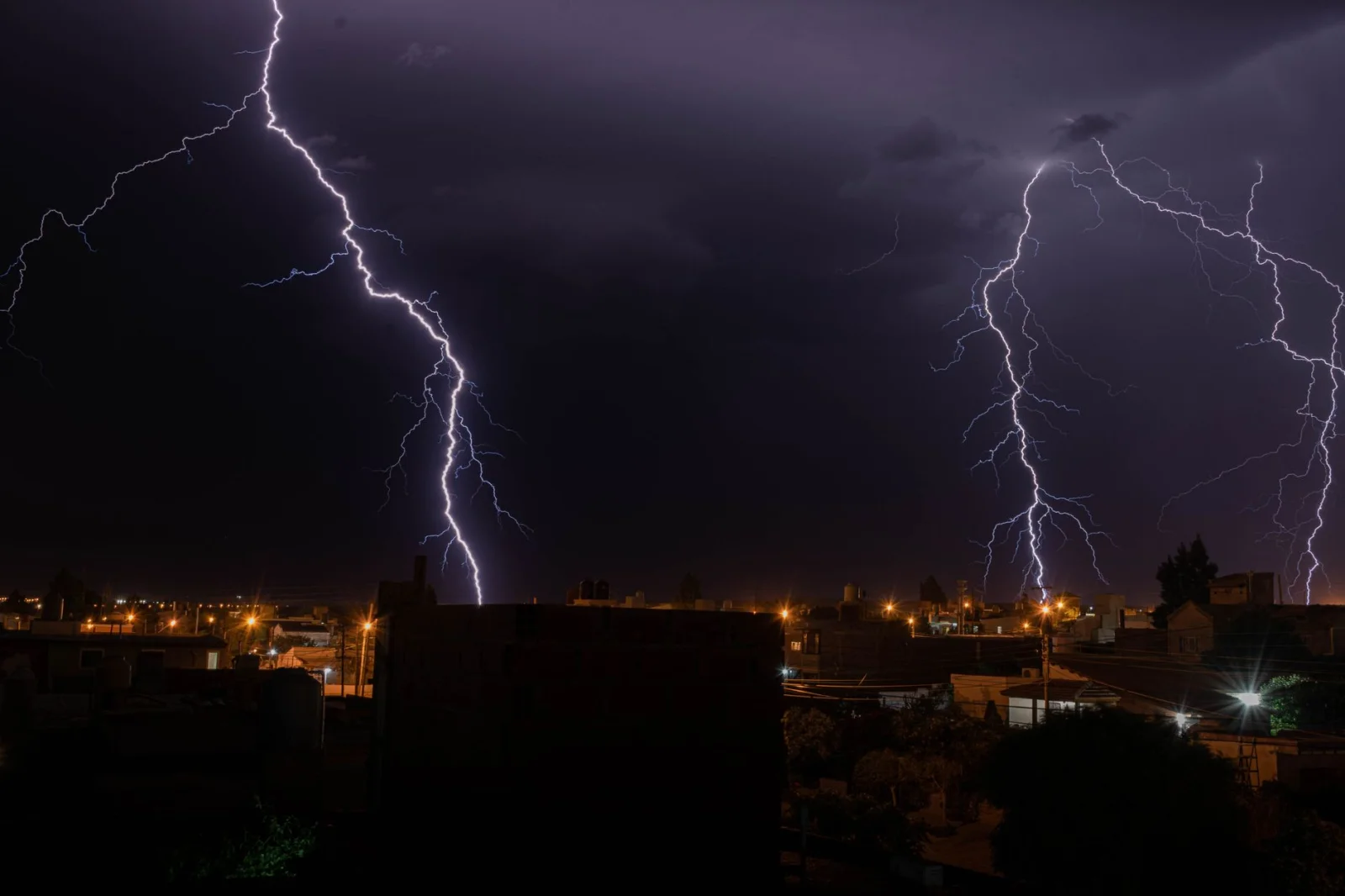 Showering in a Storm: Is There a Risk of Electrocution?