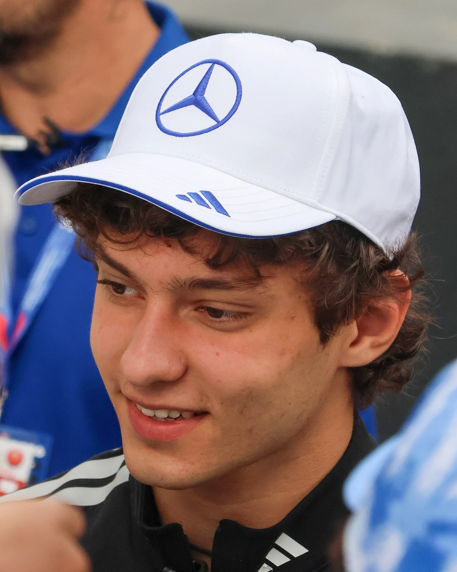 Hamilton's Unbelievable Defeat at Home Celebration: Antonelli's Victory in the Sprint Race