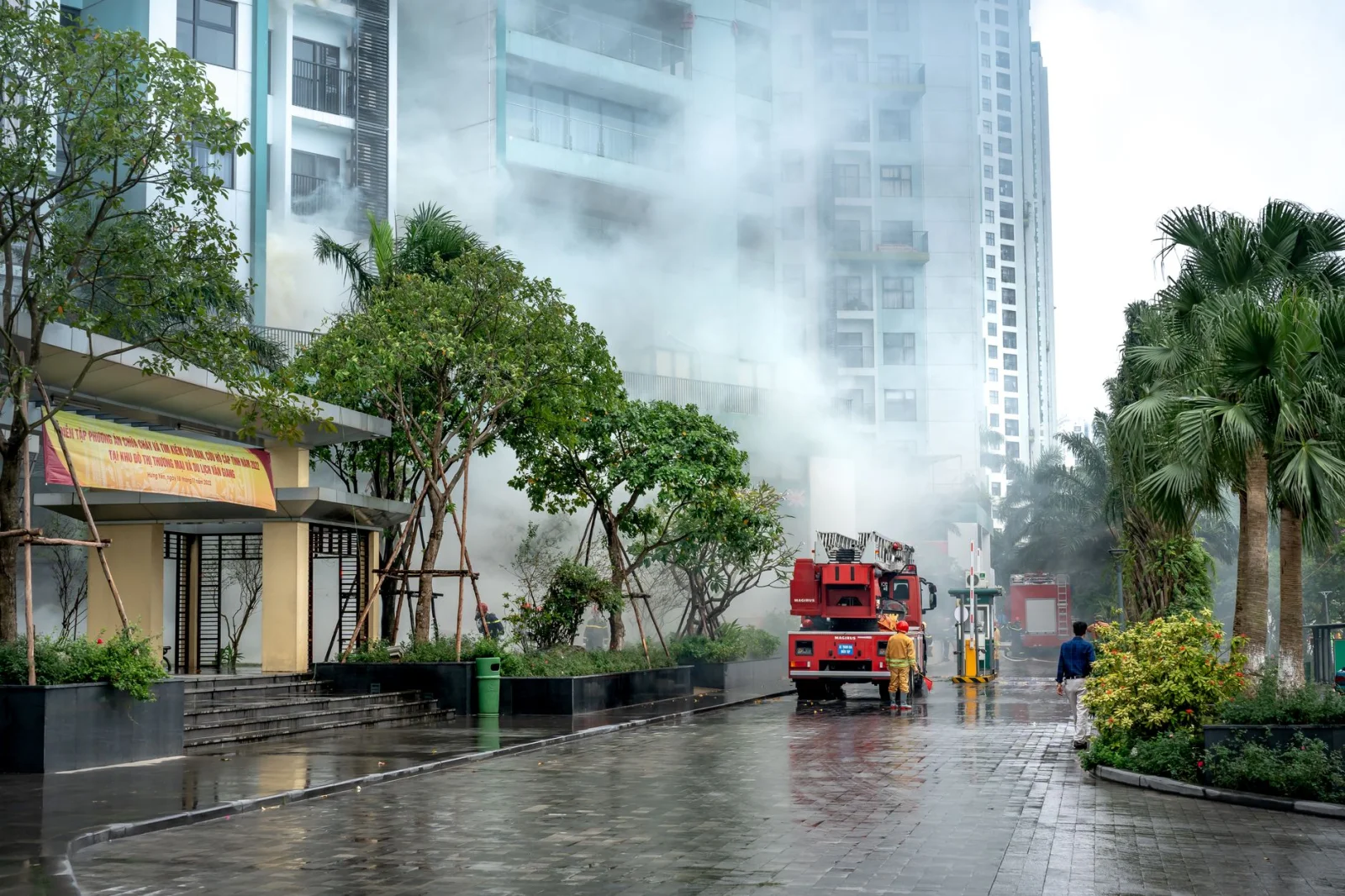Devastating Fire in Bad Mound: Two Families Flee the Flames