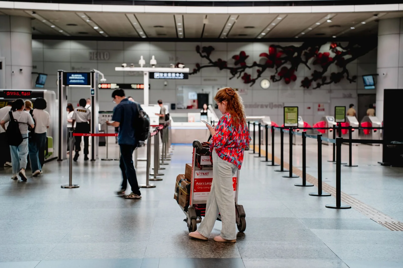 Warning: Airports Struggle with Long Border Lines