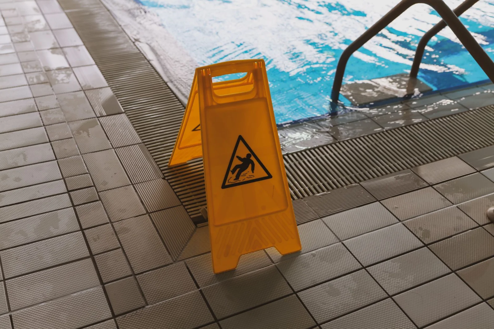 Hidden Dangers in Pools; A Little Girl Became a Victim
