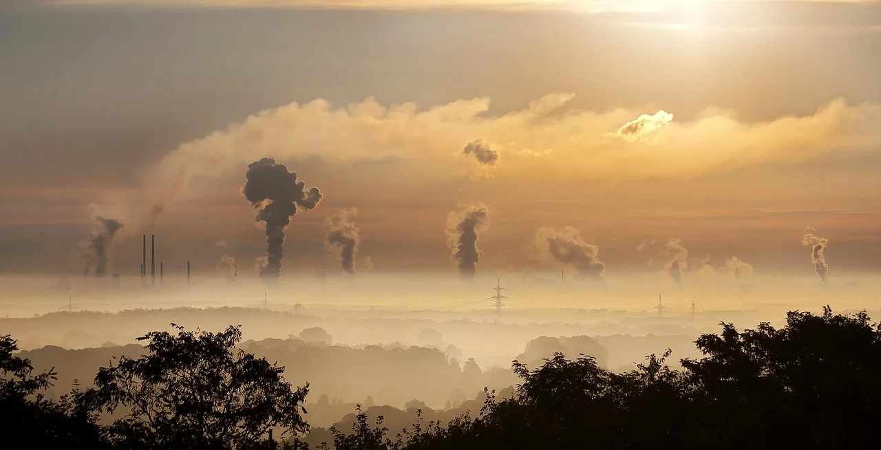 Danger of Corrosive Liquid Leak in Duisburg; Are Residents Safe?