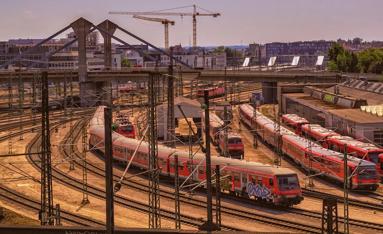 Heavy Traffic in Garmisch-Partenkirchen; Railway Bridge Under Repair