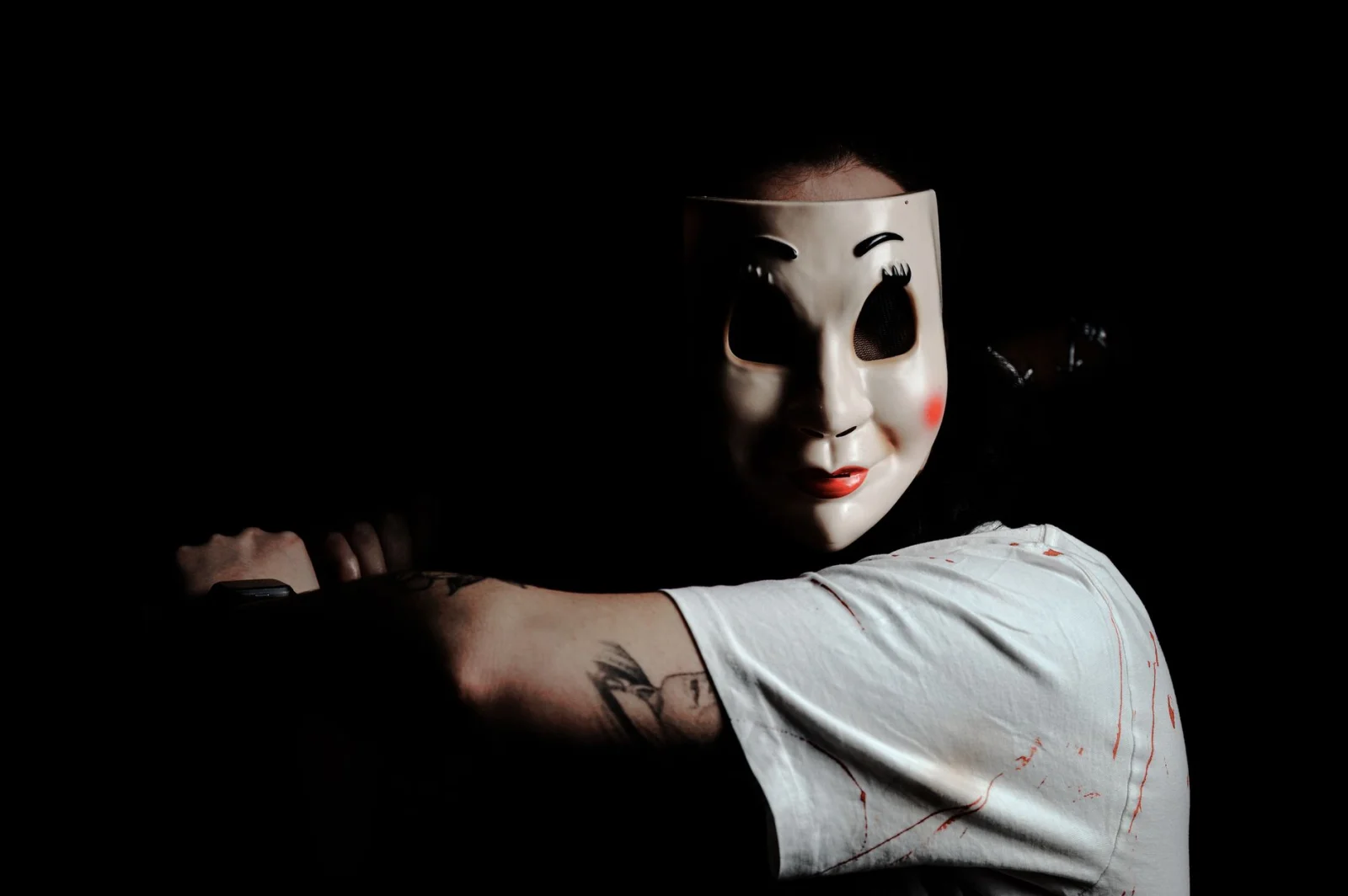 The Dark Allure: Why Do Serial Killers Fascinate Us?