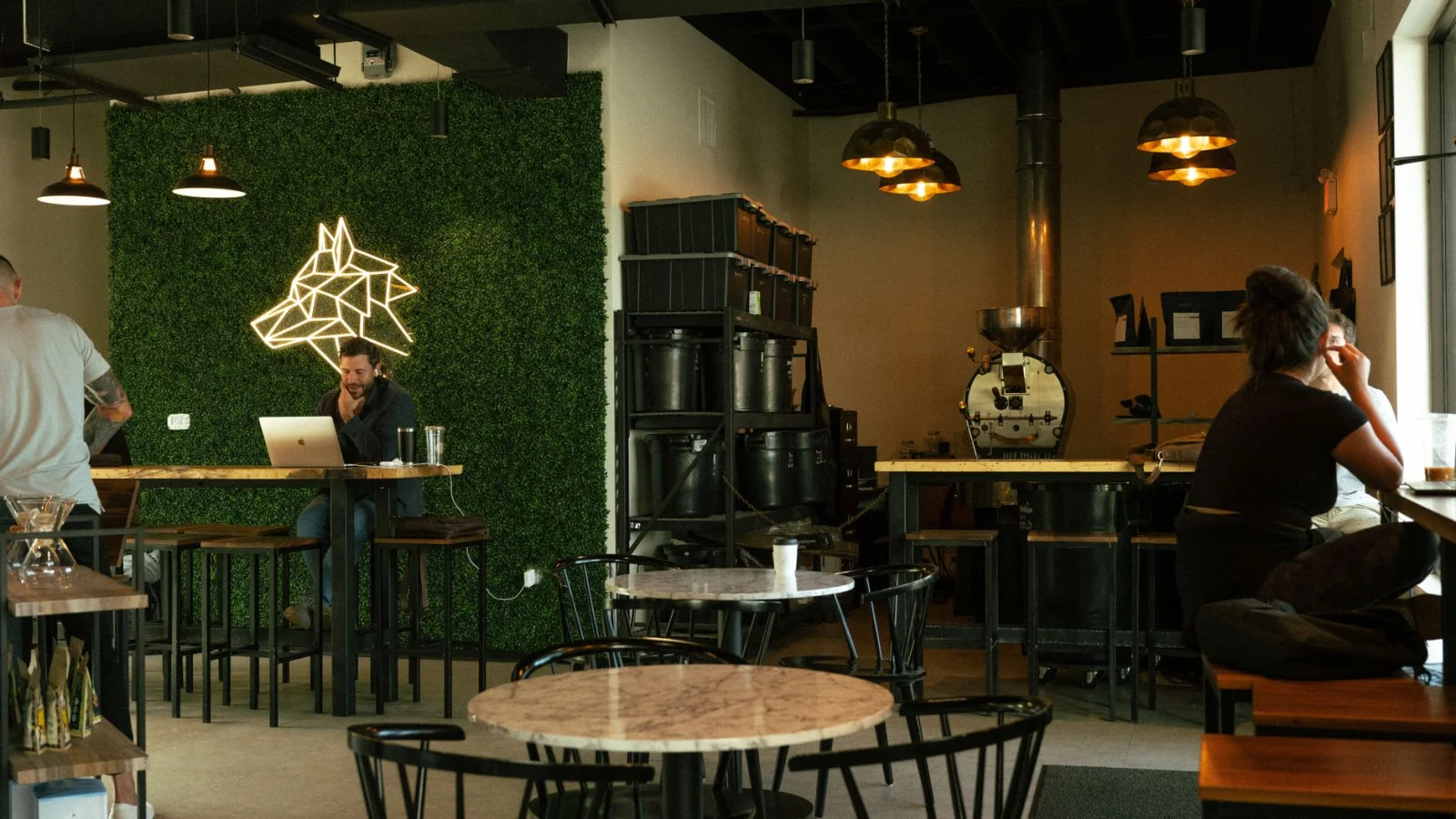 The Secret of a Small Cafe's Charm in the Heart of Bucharest