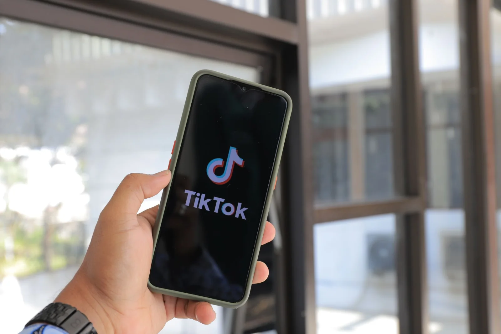 The Secret of Tagesschau's Sudden Success on TikTok