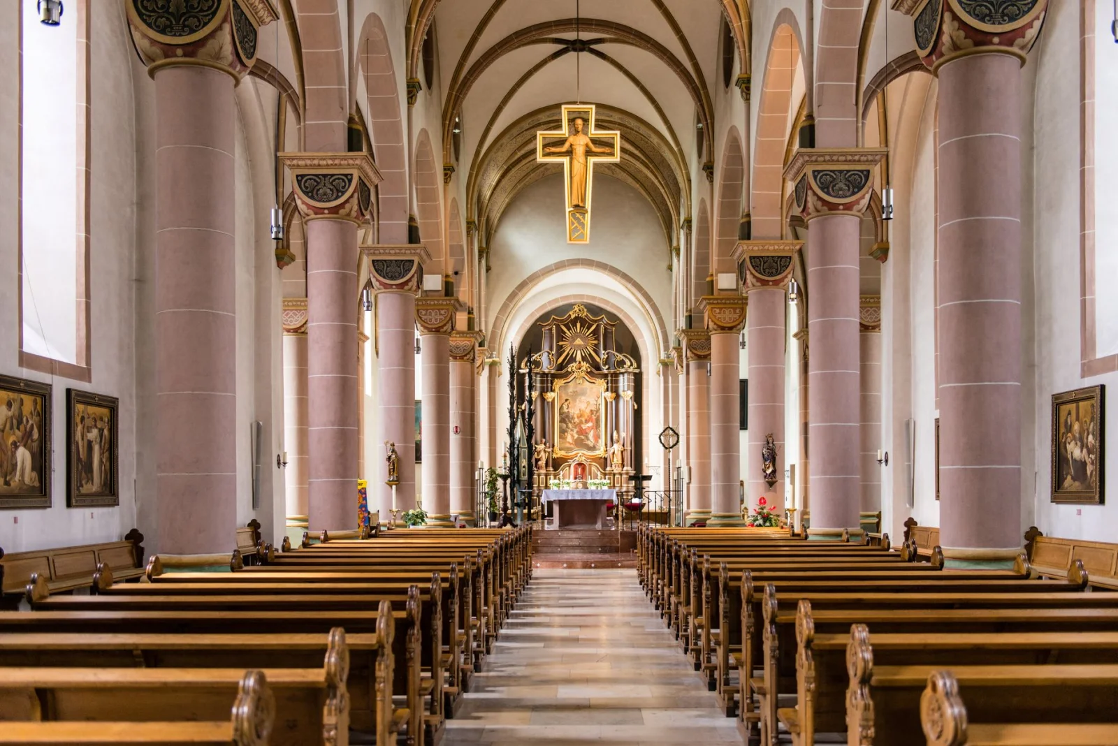 Catholic Church: Controversial Announcement in Bistum Aichstetten