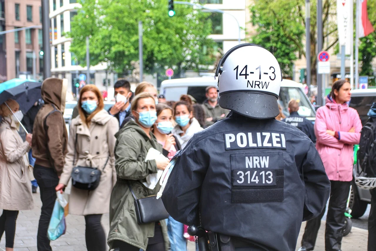 Outstanding Organization of Police at Extremists' Conference in Erfurt