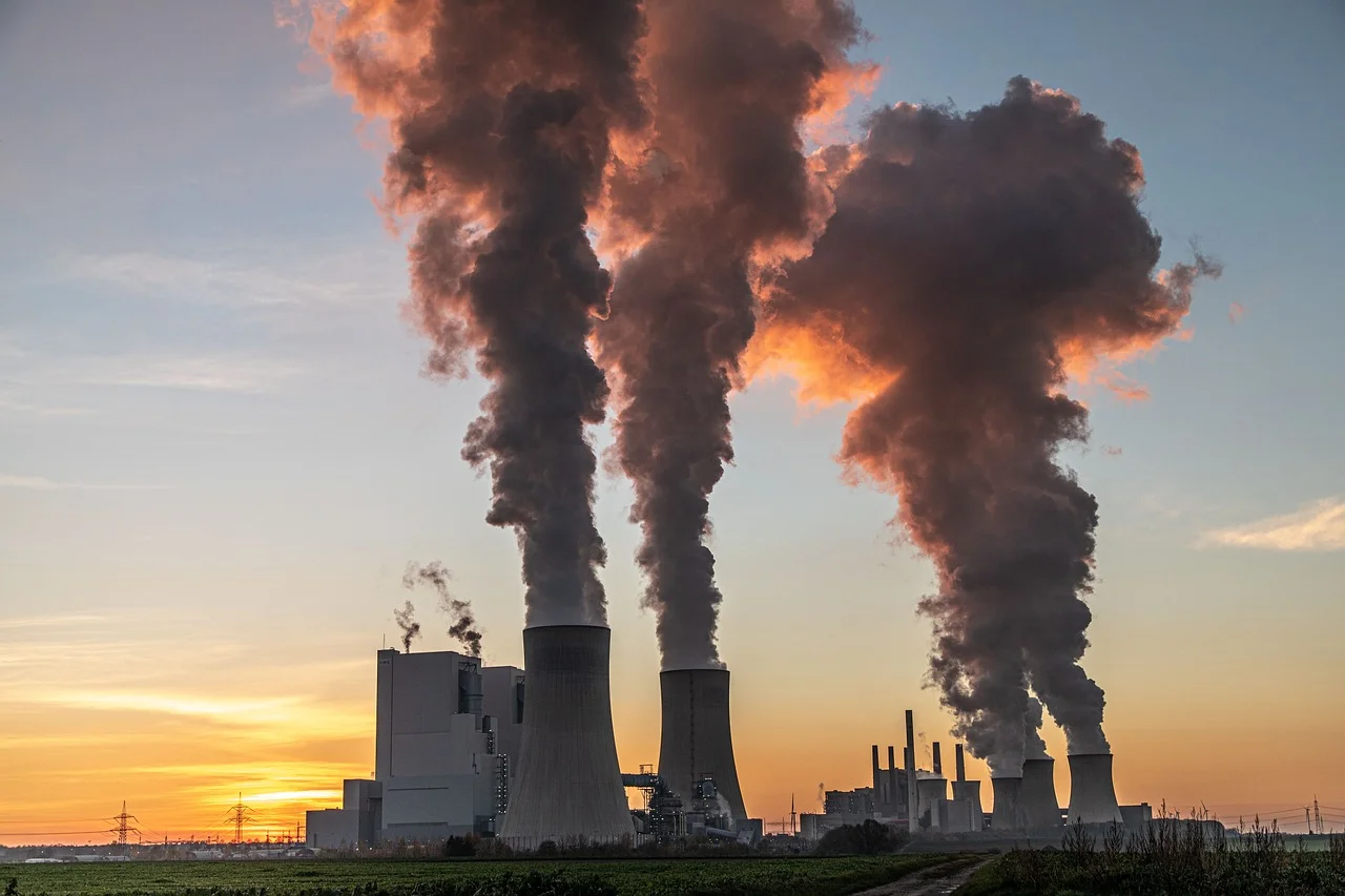 Significant Increase in CO2 Pollution in Tech Giants; Have Climate Goals Been Forgotten?