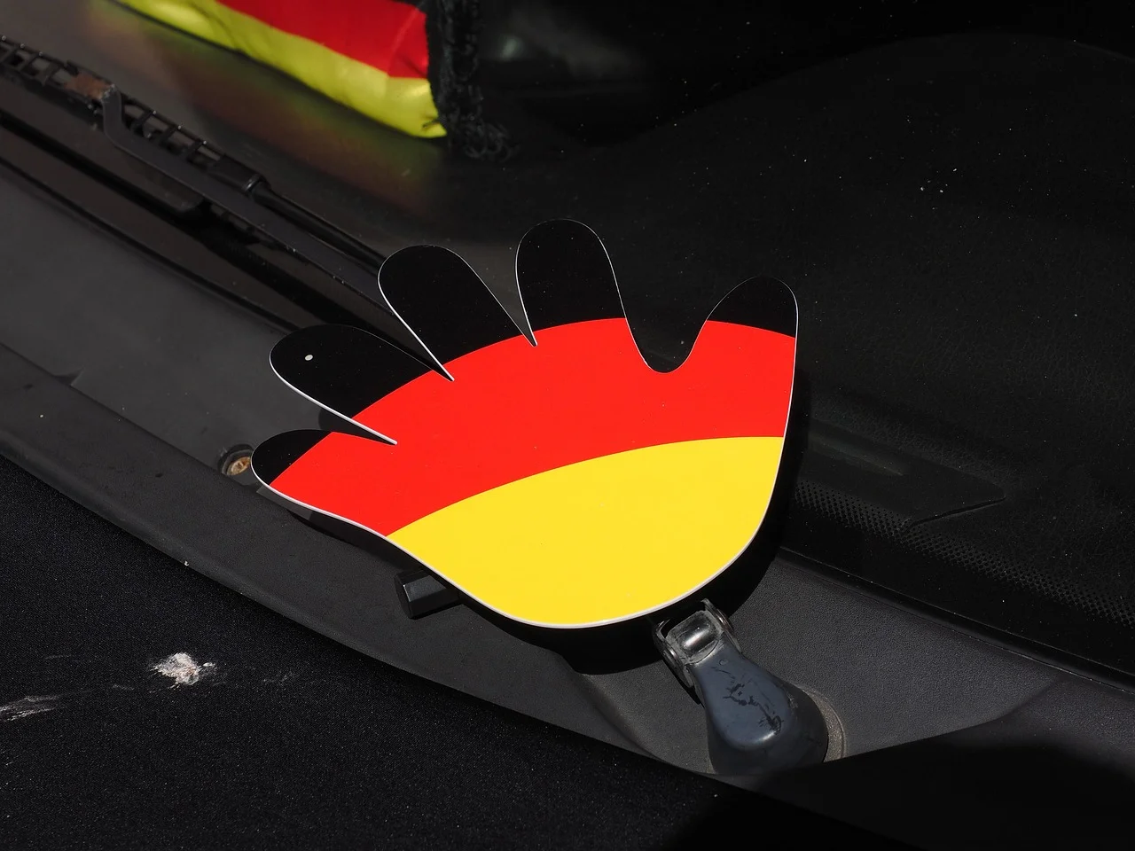 Mind Games on Television: A Spanish Fan Challenged Germany