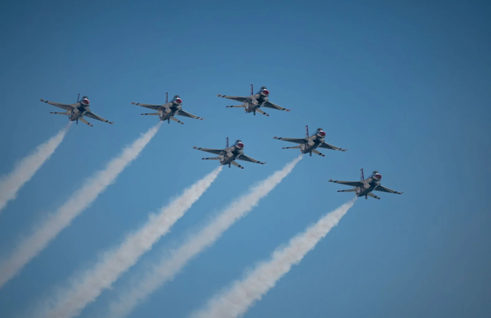 Dramatic Fighter Jet Crash at Air Show; Last-Minute Rescue!