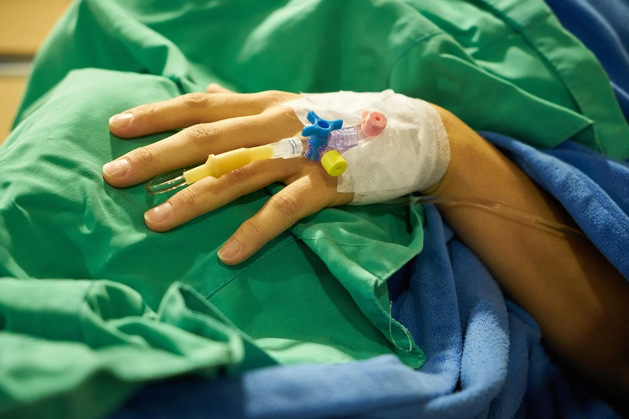 Surgery on the Brink of Summer: The Story of a Finger Surgeon and Horrific Injuries
