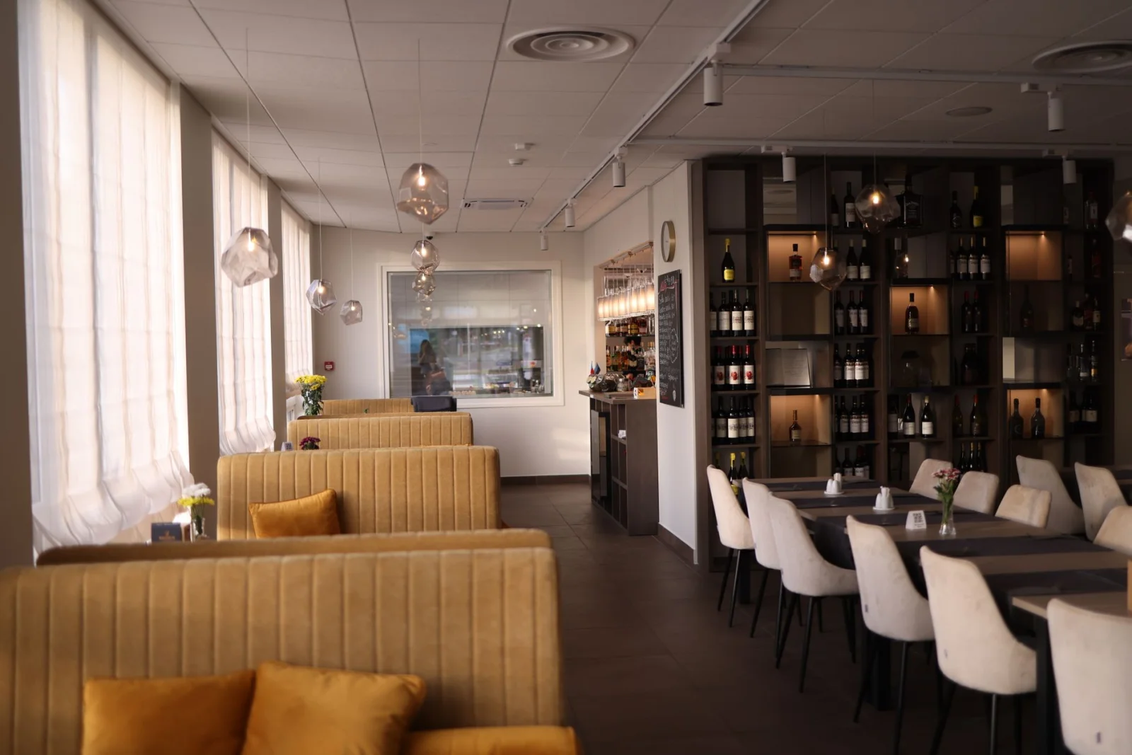 Trendy Restaurants in America: A Shift in Generation Z's Dining Style in Germany