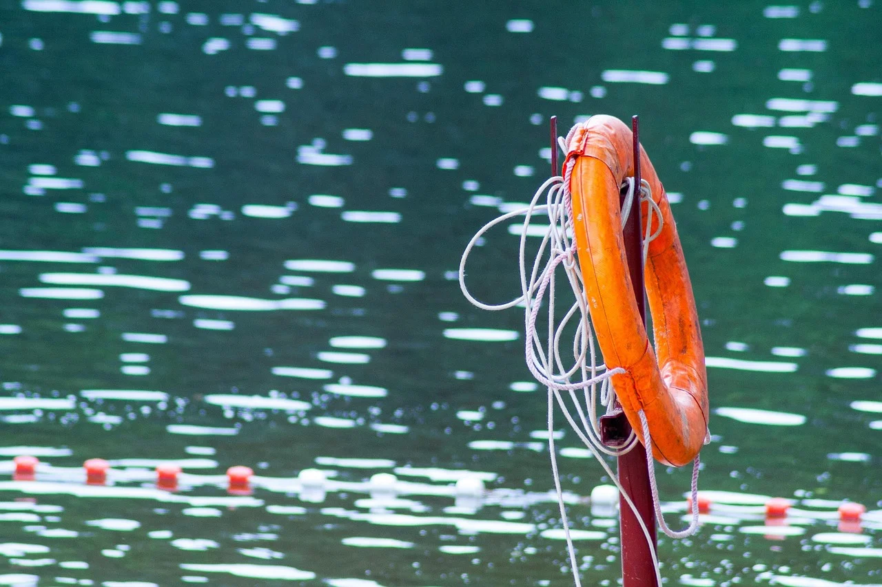 Drowning of a Man in the Lake; Efforts Proved Fruitless