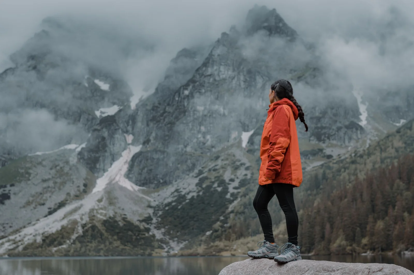Guide to Climbing Mountains: How to Reach a Mountain Hotel More Easily?