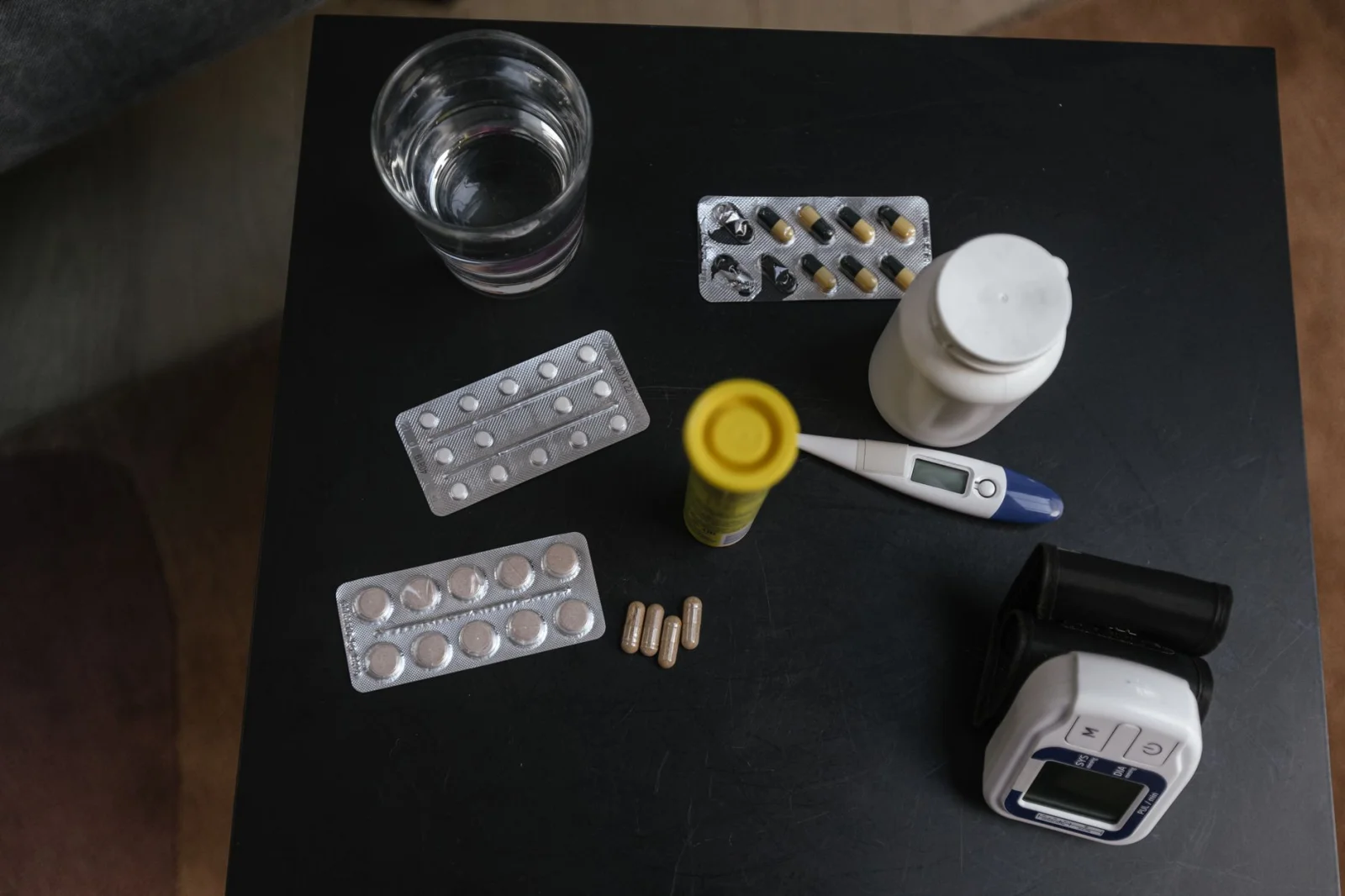 Mineral Water or Tap Water? The Secret Impact on Medications Revealed!