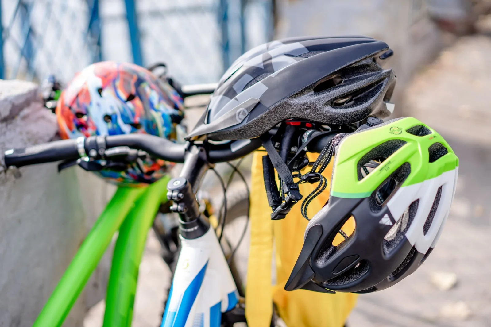 Tragedy in the World of Cycling: Only Three Reliable Helmets!