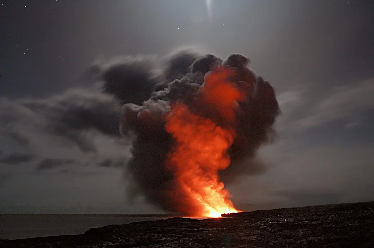 Etnas Volcano Fireworks: Rainbow in the Night Sky