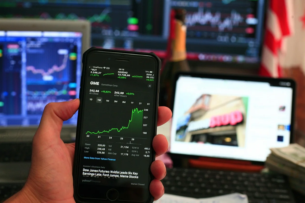 Astronomical Stock Profits: From 1000 Euros to 8606 Euros!