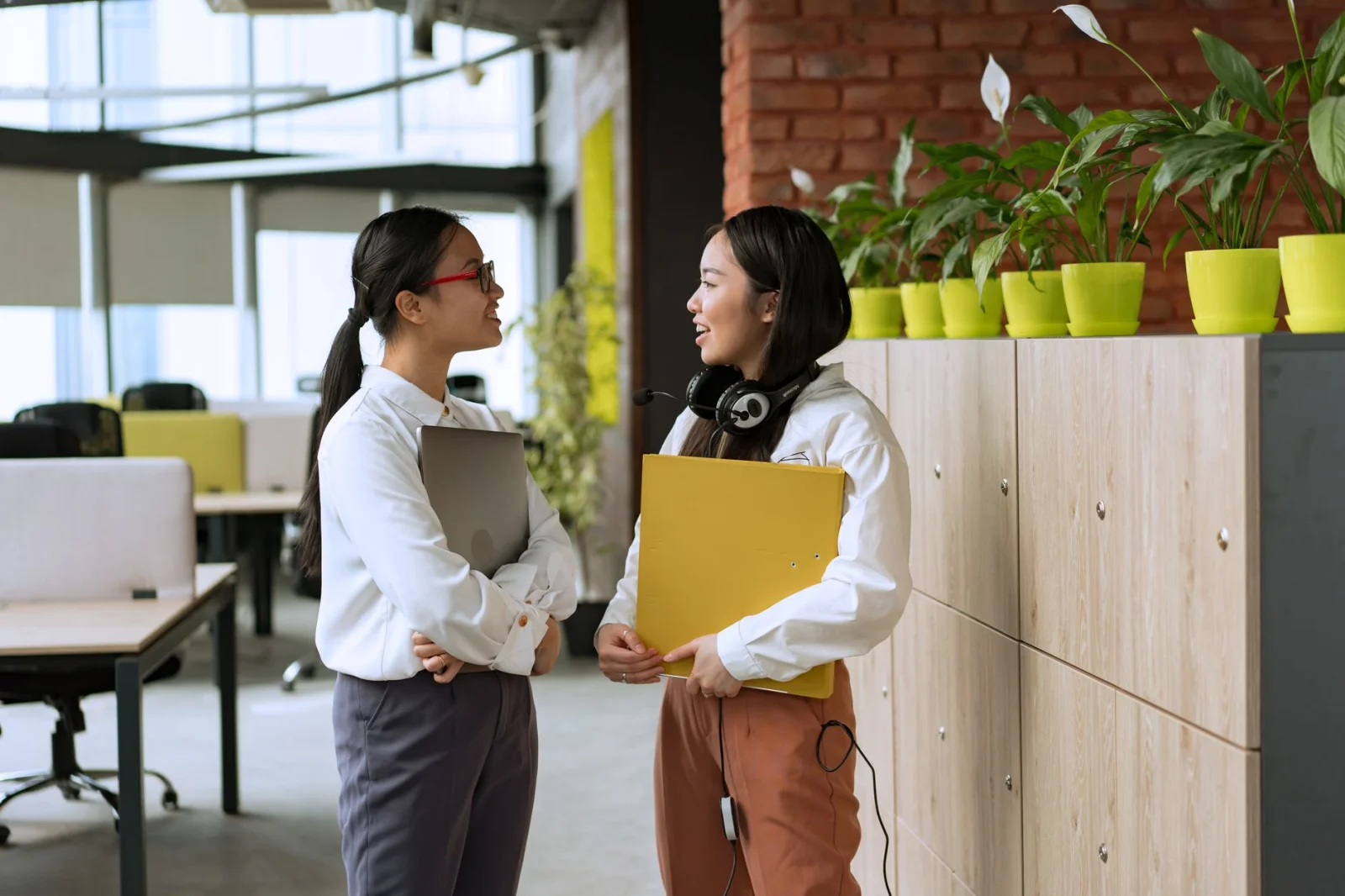 Return to the Office: Young People Facing New Challenges of Working from Home