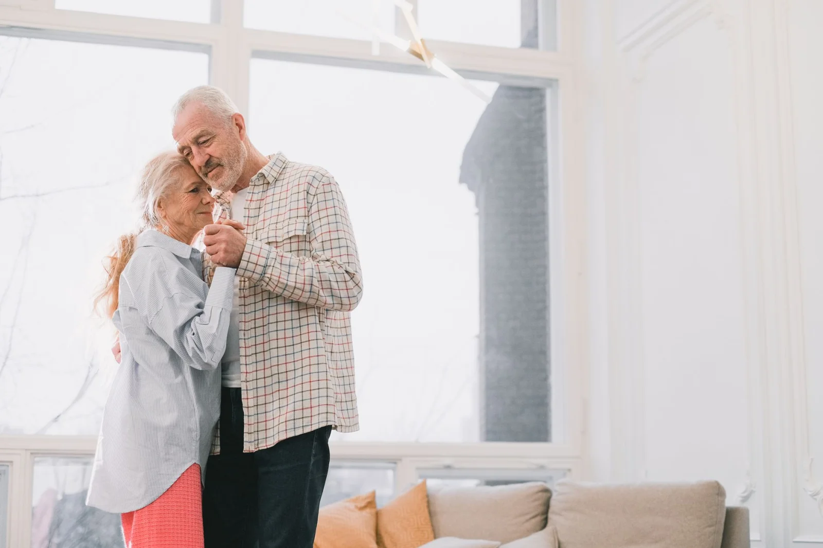 Life in Old Age: Discovering the Shared World of Senior Housing