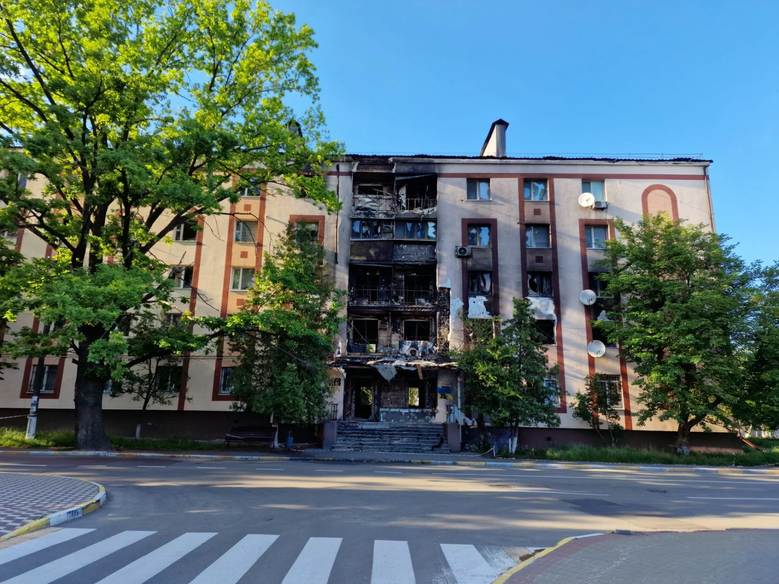 Russia's Deadly Airstrikes on Ukrainian Cities