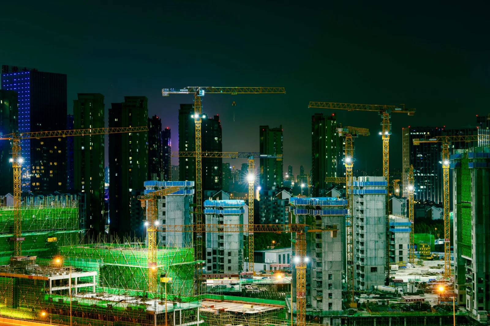 Crisis in the Housing Market: Will High Construction Costs Destroy It?