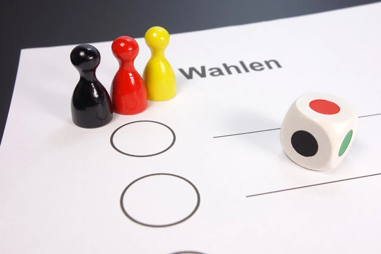 Strong Defense of Reforms: Is There Really a Way to Improve People's Lives?