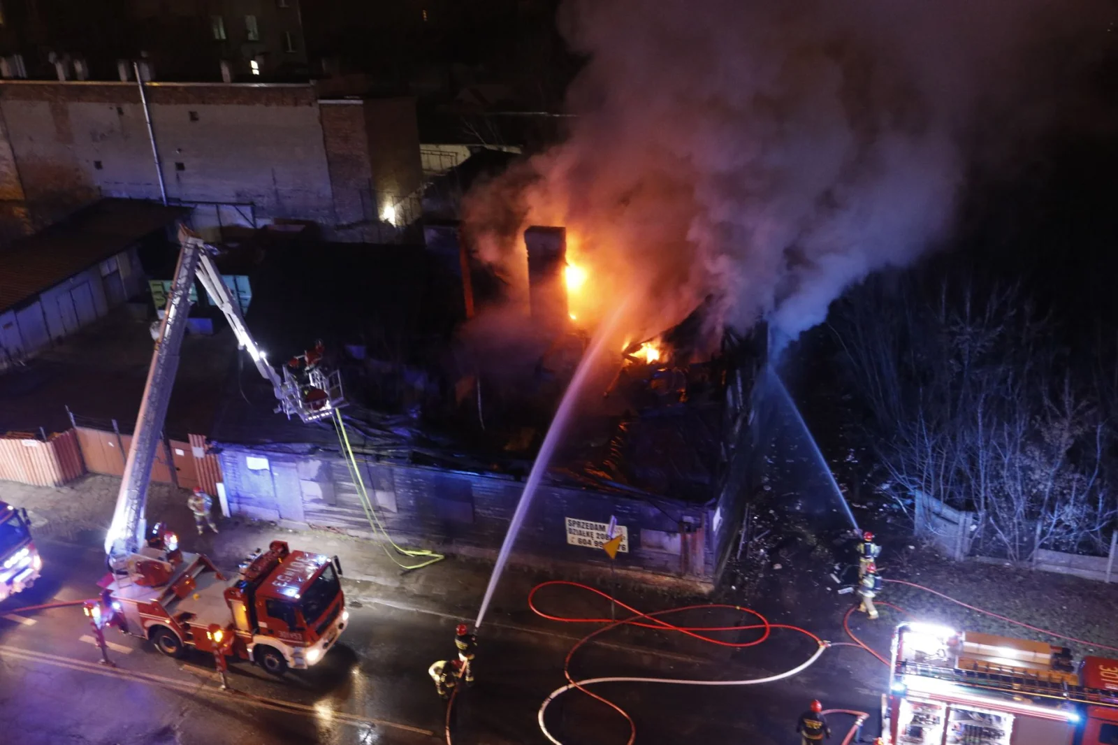 Fire in Industrial Building: Orenburg is Burning