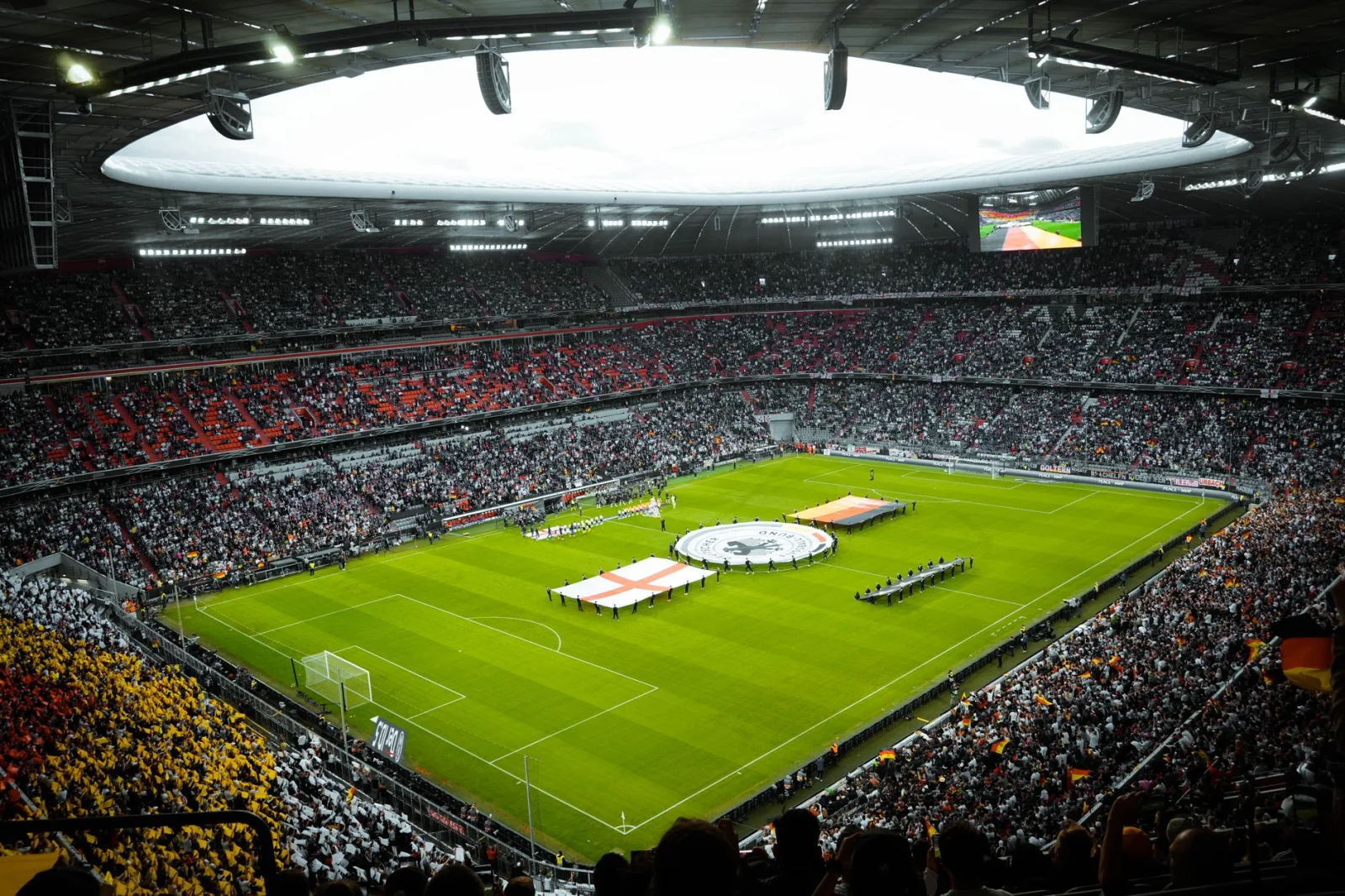 Germany in the World Cup: Are the colors black, red, and gold still in the field?