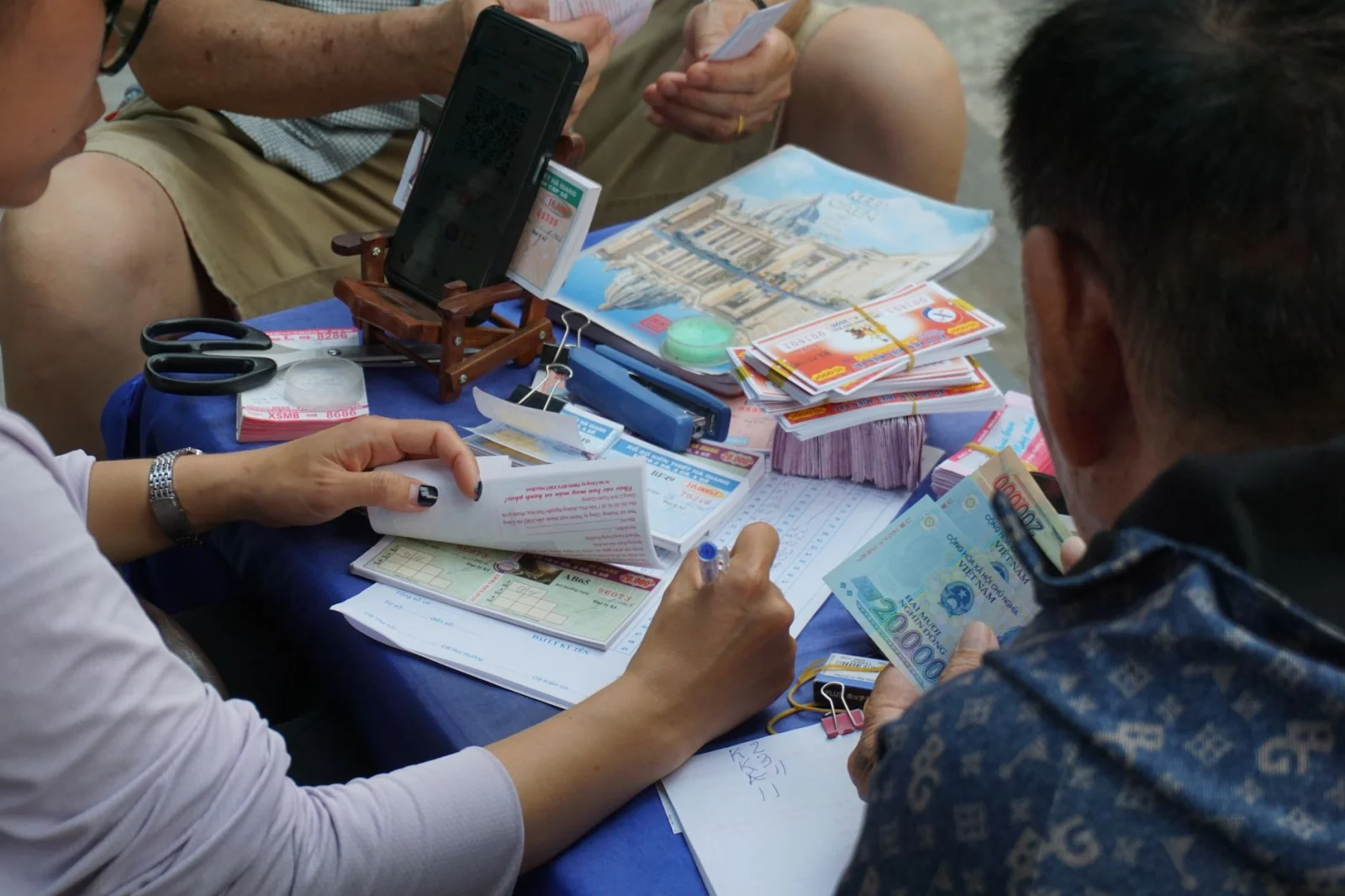 What Day is Luck? Where Do Saturday Lotteries Lead?
