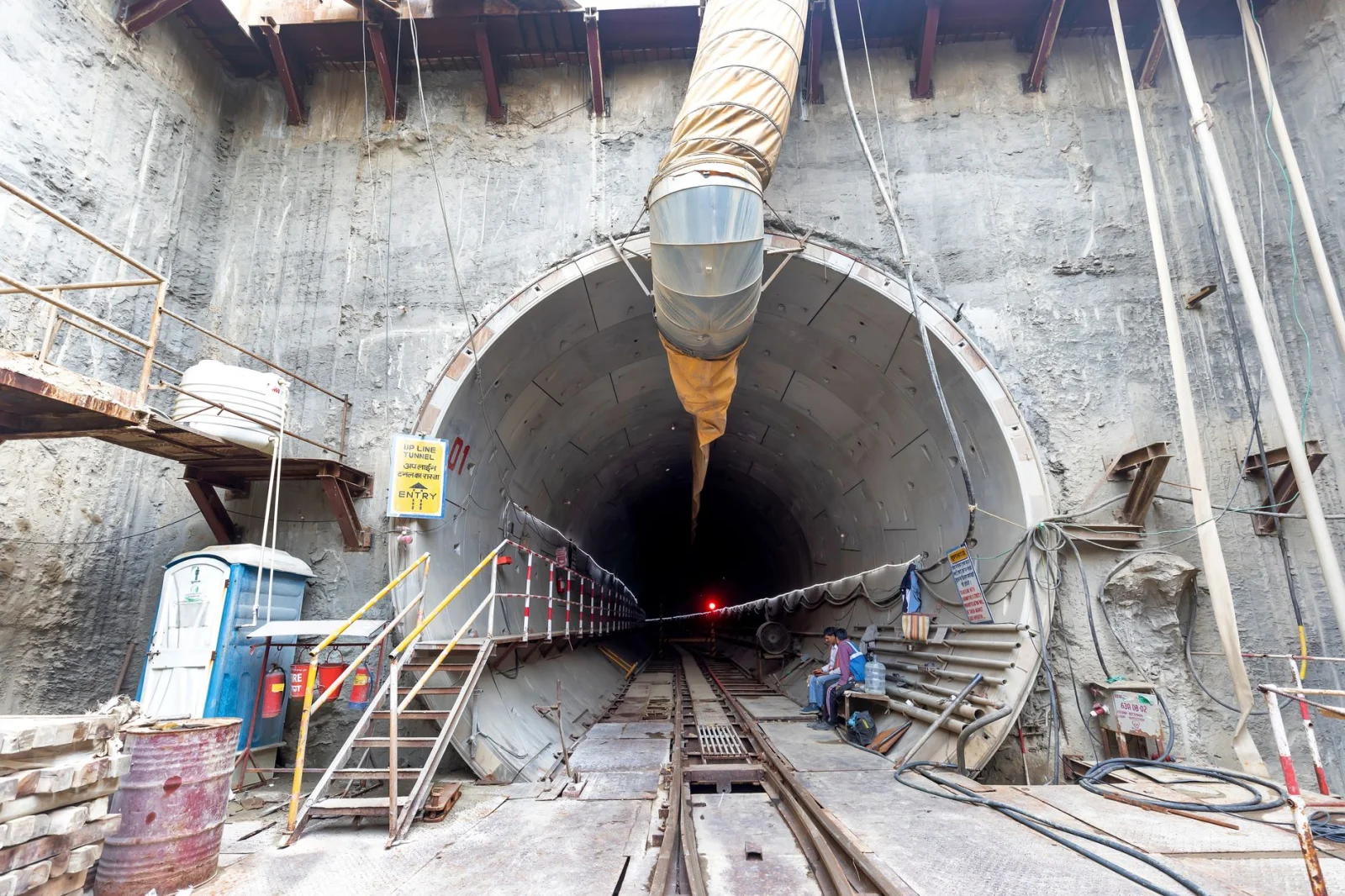 Significant Progress in the Altona Protective Tunnels Project