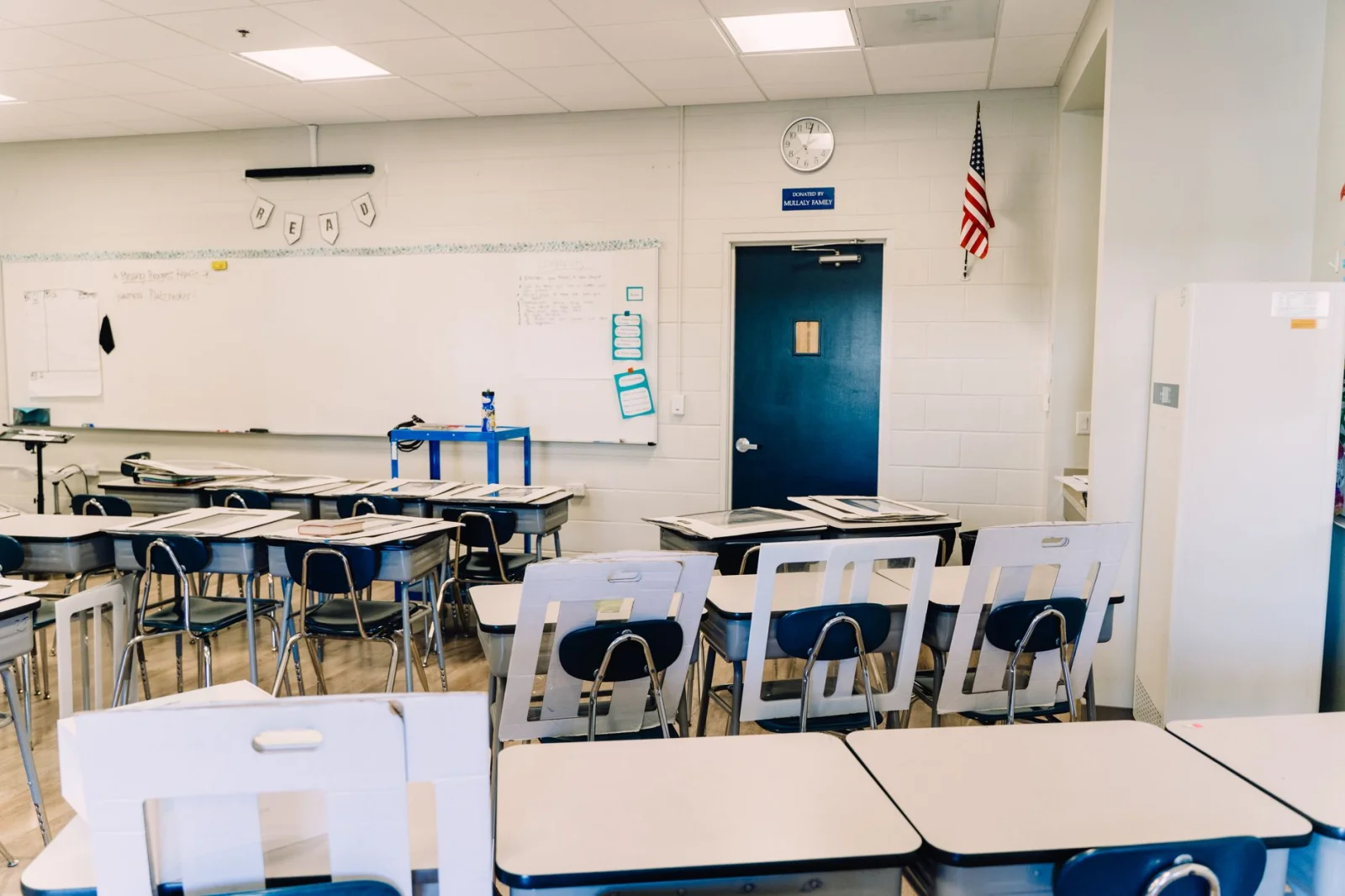 A School Without Classes and Lessons: A Revolution in Learning!