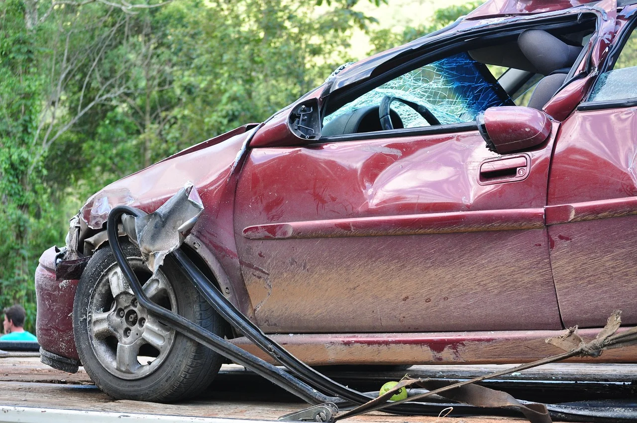 Horrific Accident on the A100 Highway in Berlin; Driver Injured