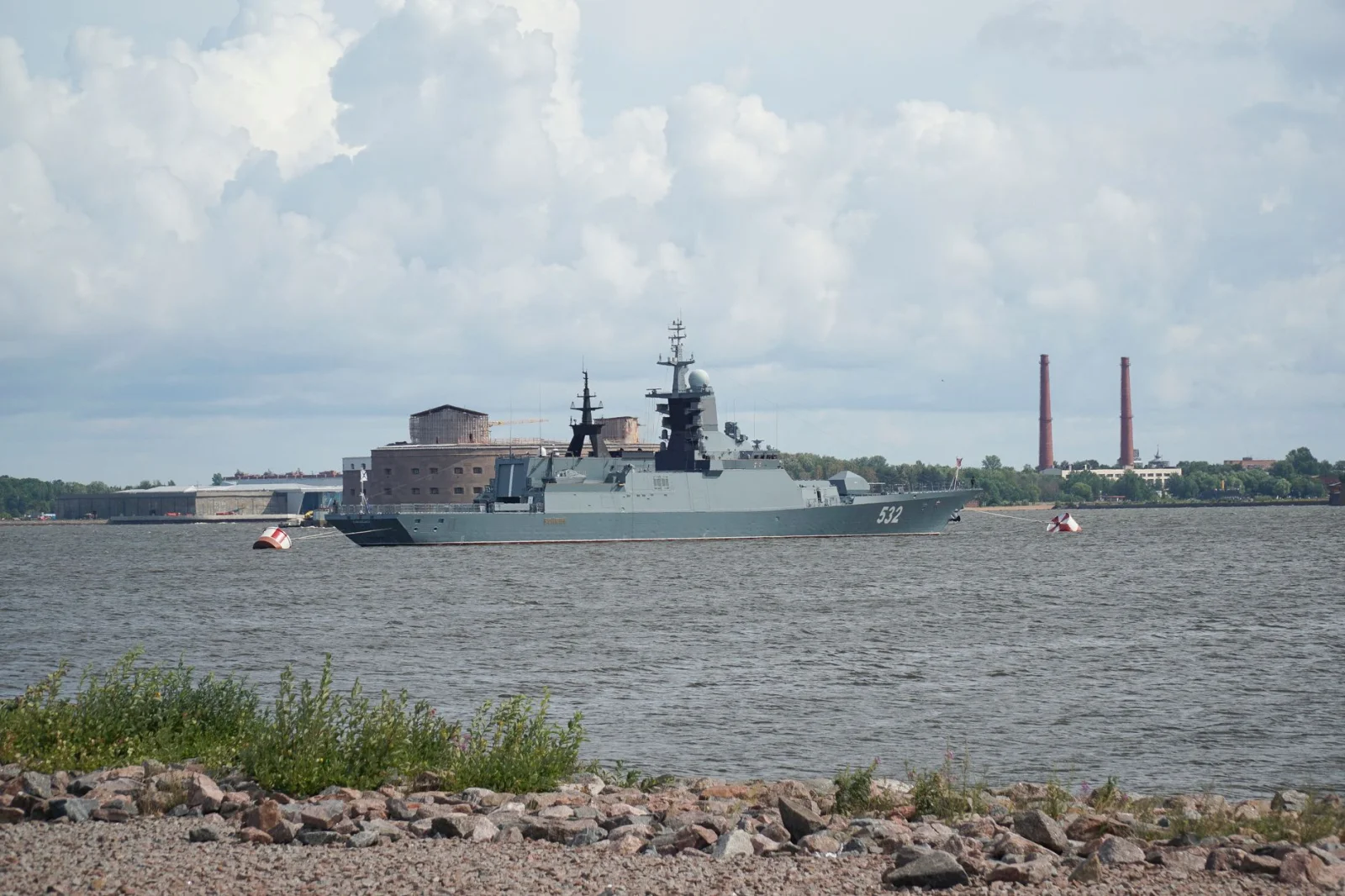 Russia's Show of Force with a 40-Year-Old Nuclear Warship: Is a New Threat on the Horizon?