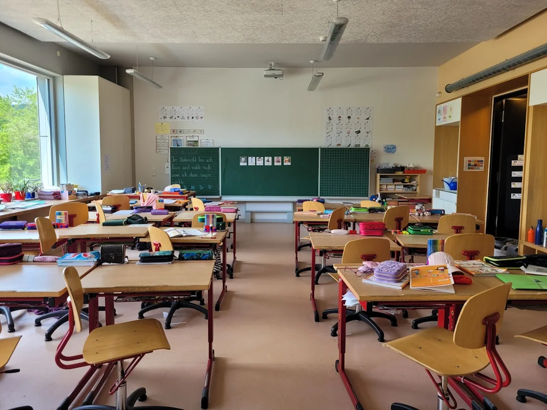 Energy Savings in Schools: Establishing 37 Data Centers, But Classroom Lights Are Off!