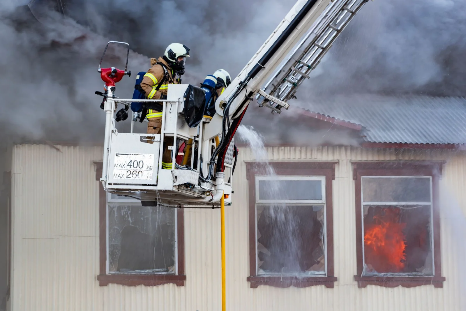 Terrifying Fire in Takrting: A House Became Uninhabitable!