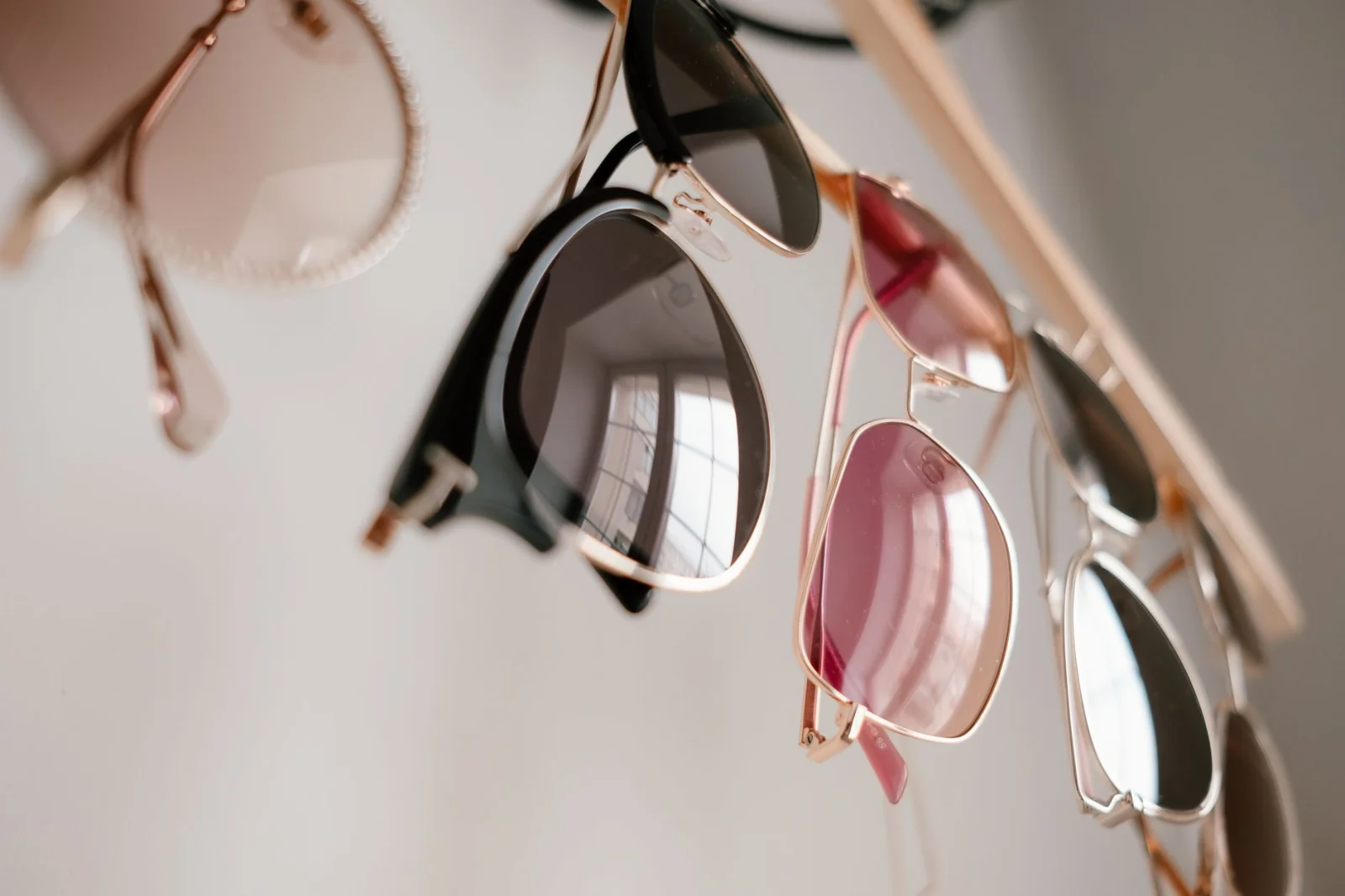How to Choose the Right Sunglasses?