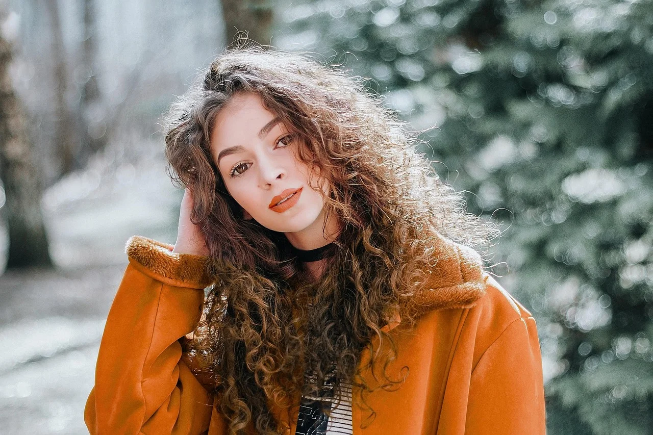 Unequal Battle: Josephine Scholl's Dream of Becoming a Model is at Risk