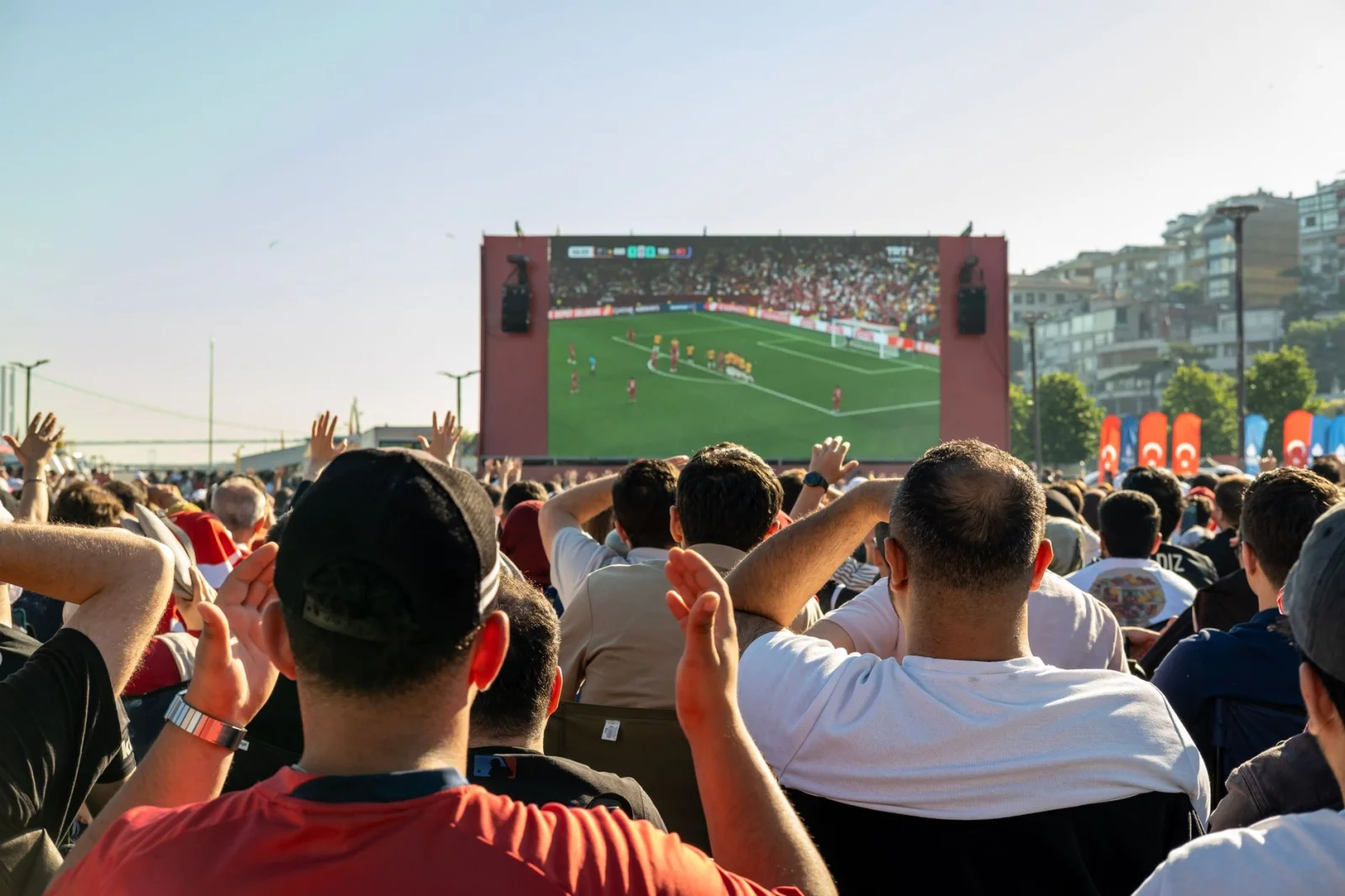 Unusual Attractions on Match Days: Watching Football in the Heart of Nature