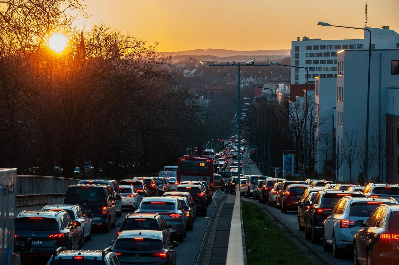 Heavy Traffic on A23: Bridge Inspections Have Slowed Down Traffic