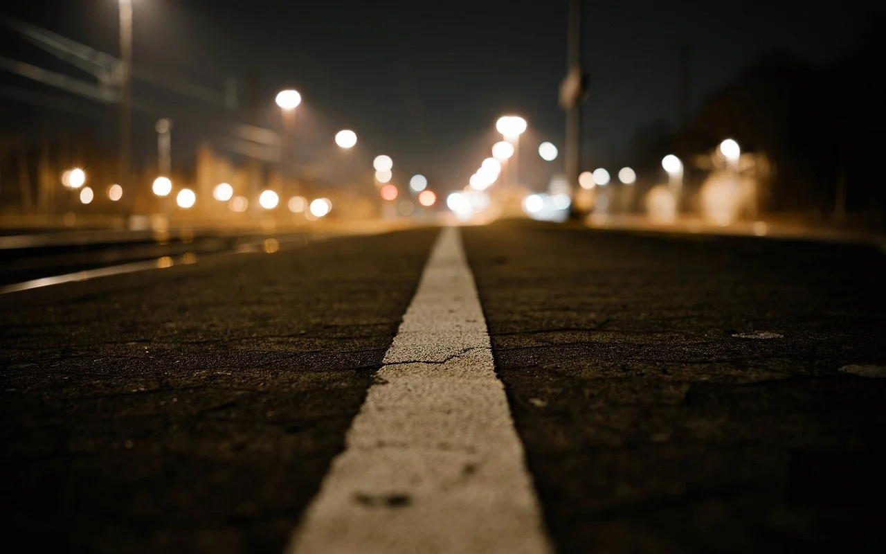 Why Can't We See at Night? Discover the Secret of Night Blindness!