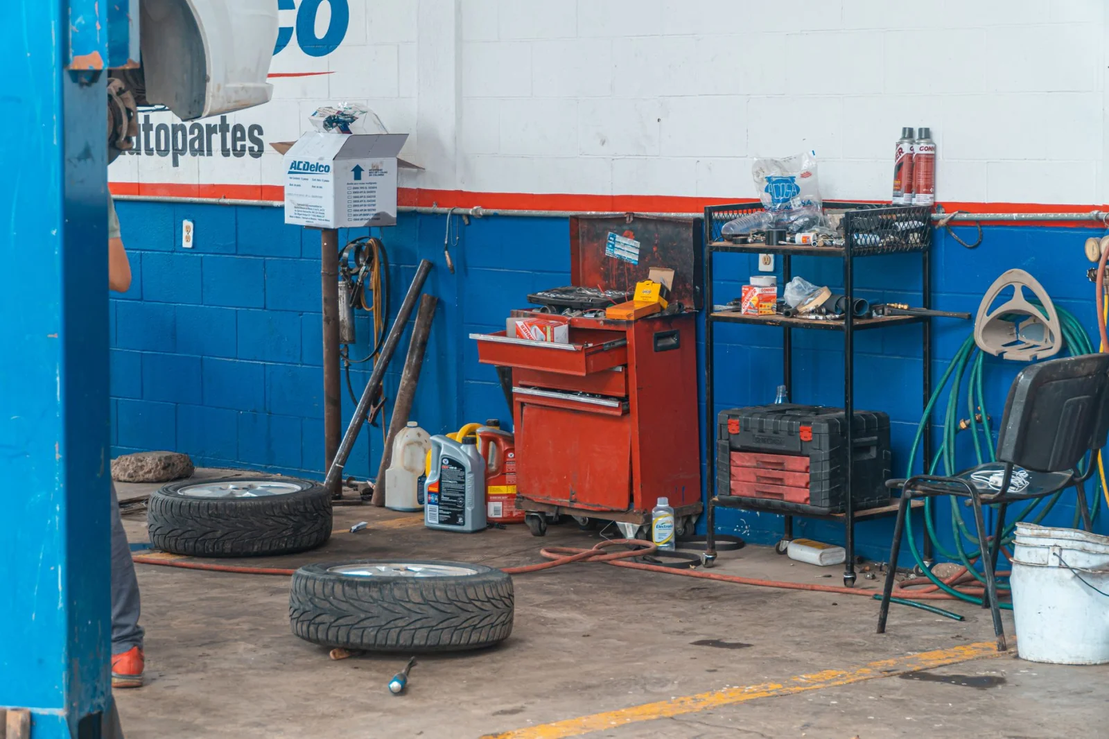 Storing Items in the Garage: What is Prohibited?